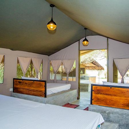 Yala Wild Hut - Yala Hotell Tissamaharama Eksteriør bilde