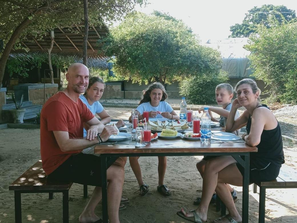 Yala Wild Hut - Yala Hotell Tissamaharama Eksteriør bilde